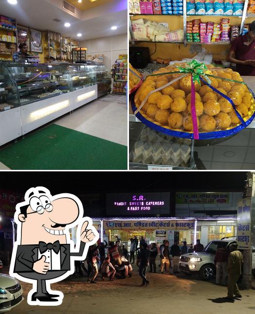 Here's an image of Pandit Sweets And Fast Food