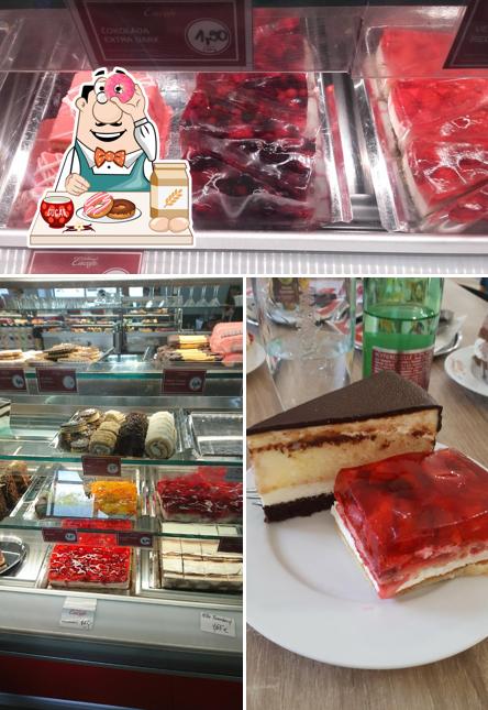 Mony Cukráreň provides a selection of sweet dishes