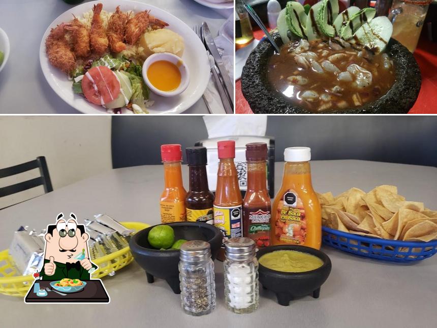 Restaurante Mariscos Wazza, Ciudad Juarez, Boulevard Manuel Gómez Morín  8811 - Opiniones del restaurante