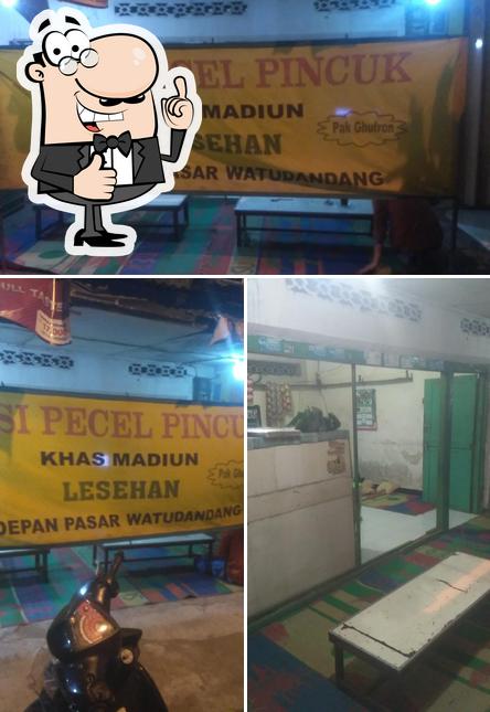 Nasi Pecel Pincuk Khas Madiun Restaurant Sono Ageng