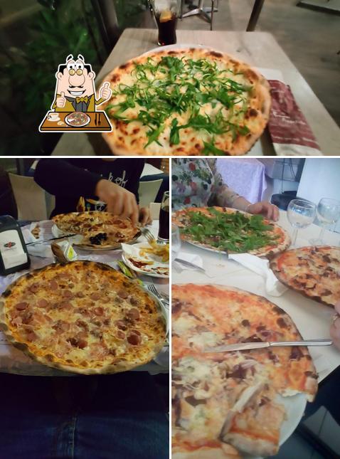 Prova una pizza a Bar Pizzeria Tabaccheria Da Bigno