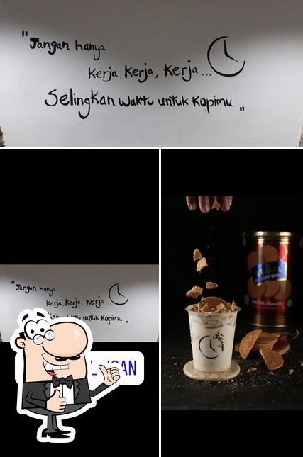 Look at the picture of Kopi Selingan