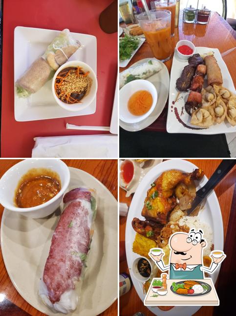 Food at Viet Huong Restaurant