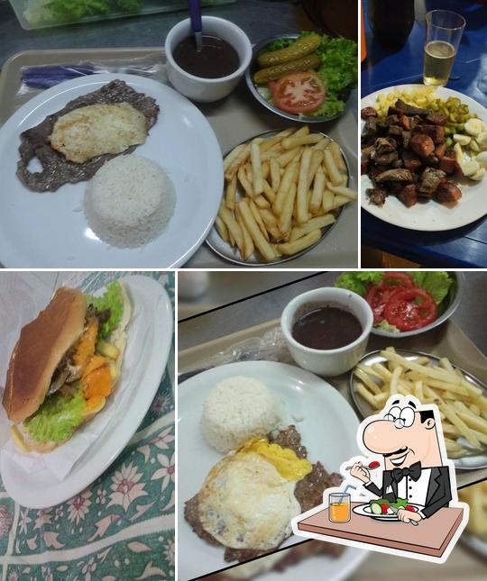 Comida em Mano's Lanches