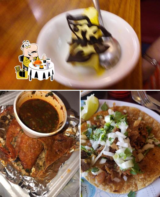 Meals at Azteca De Oro