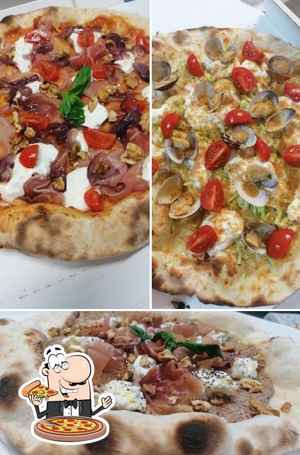 Prova una pizza a Pizzeria La terrazza di Mura