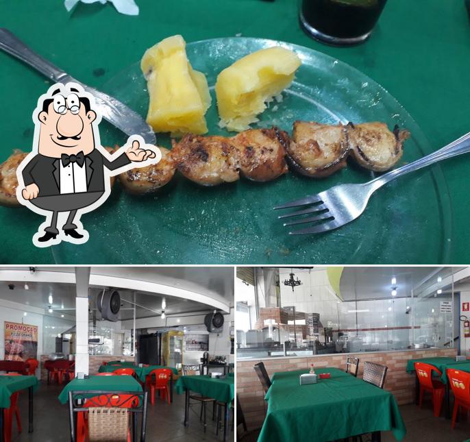 Confira a foto apresentando interior e comida a Piramidy's Restaurante Cervejaria & Pizzaria