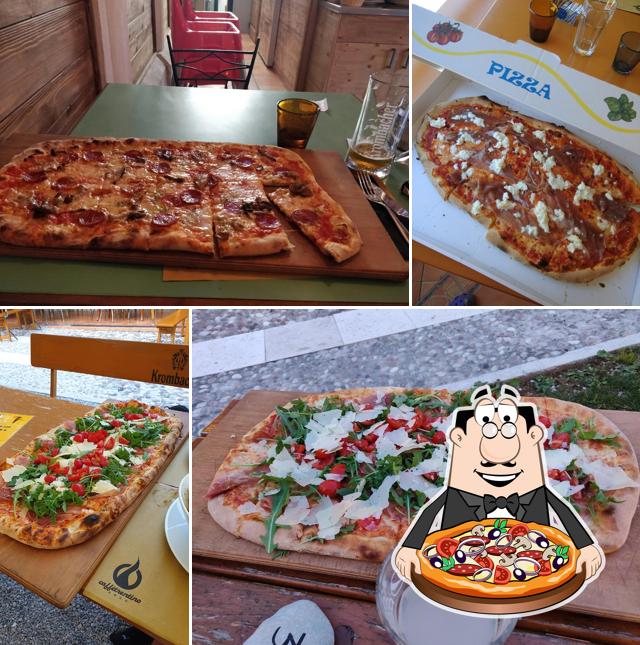 Scegli una pizza a ARCIDUCA Beer Garden e Ristorante