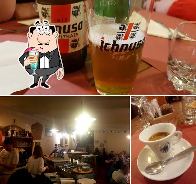 Vérifiez la photo indiquant la boire et comptoir de bar concernant Pizzeria Sottocasa