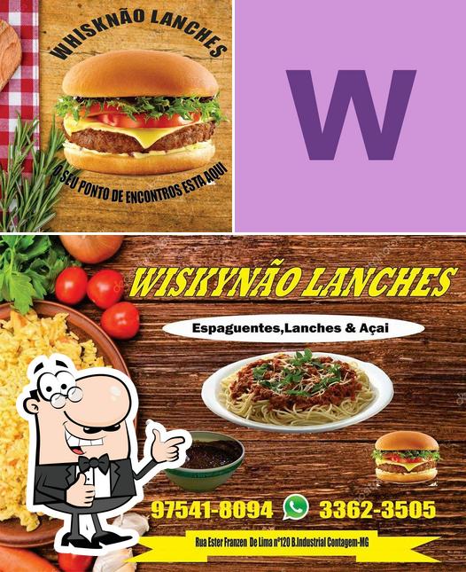 Look at the image of Whiskynão Lanches