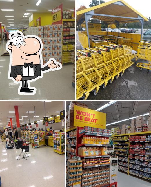 L'intérieur de Daniel's NOFRILLS Mississauga