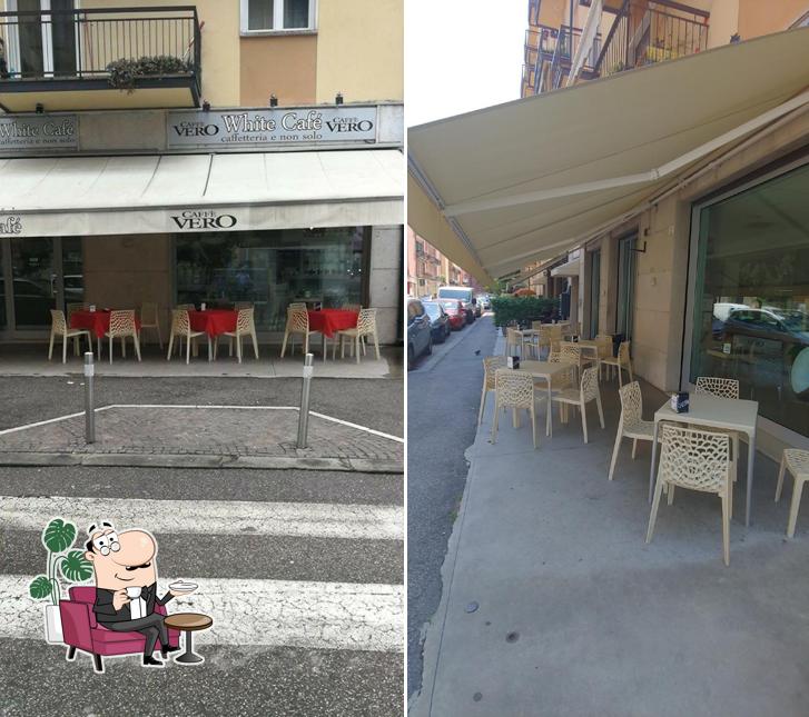 Dai un'occhiata agli interni di White Caffe Di Gambaretto Alberto