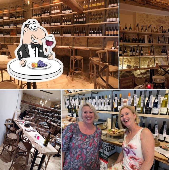 It’s nice to have a glass of wine at La fromagerie Laitable