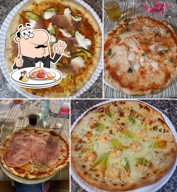 Prenditi una pizza a Ristorante Pizzeria Il Melograno