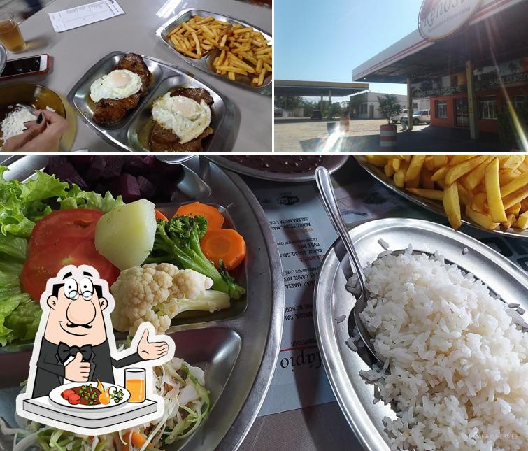 Las imágenes de comida y exterior en Renosto Restaurante & Churrascaria