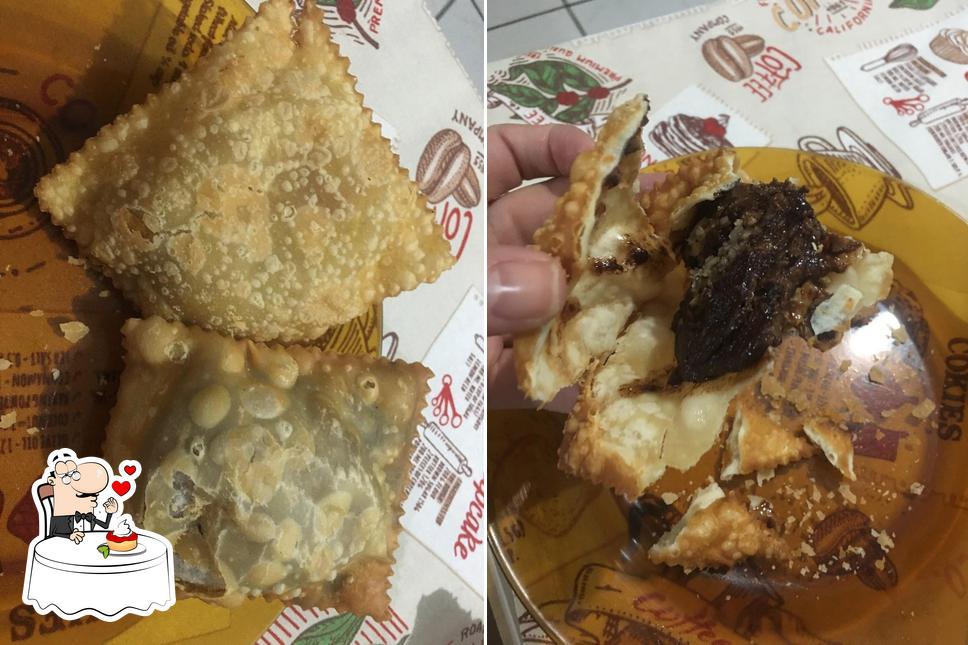 Point Pasteis Lanches e Sorveteria serve uma gama de pratos doces