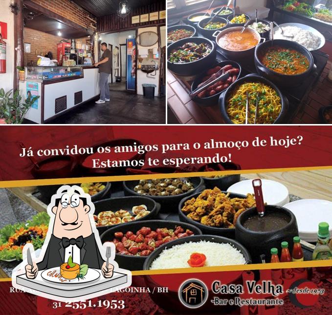 Entre diferentes coisas, comida e interior podem ser encontrados a Restaurante Casa Velha