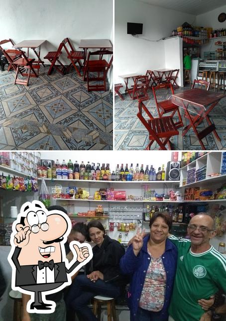 O interior do Renato's Bar