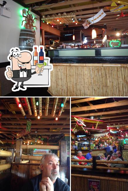 Regarder l'image de Jungle Jim's Eatery