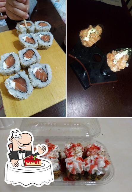 Kojima Sushi Bar serve uma escolha de sobremesas