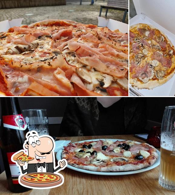 Essayez des pizzas à Pizzeria La Piazza