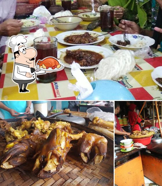 Peking duck at Empal Gentong Dengkil Sapi "Mang Kojek"