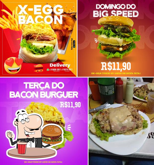 Os hambúrgueres do Speed Burguer irão satisfazer diferentes gostos