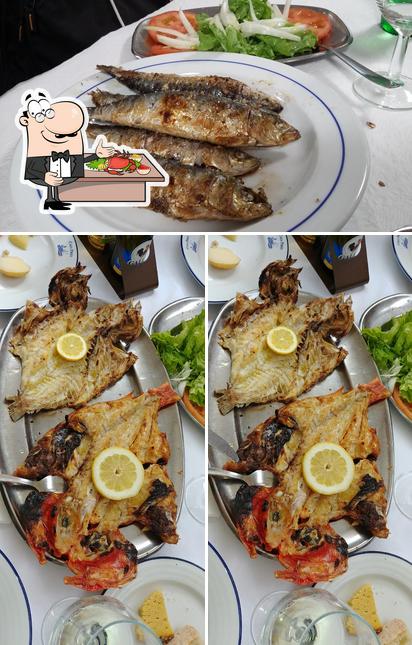 Try out seafood at Restaurante Casa Pires - A Sardinha