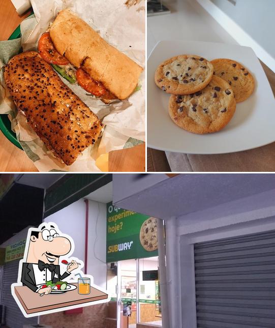 Entre diversos coisas, comida e interior podem ser encontrados no Subway