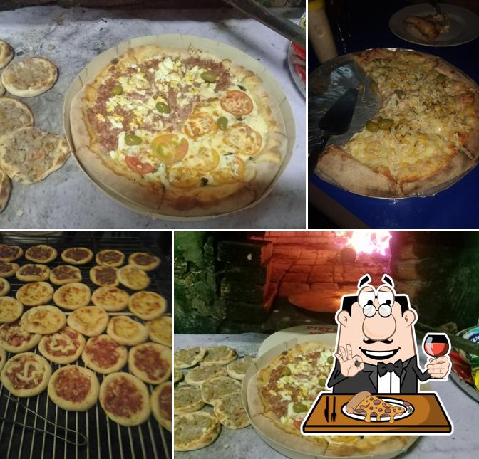 No Pizzaria Veneza, você pode provar pizza