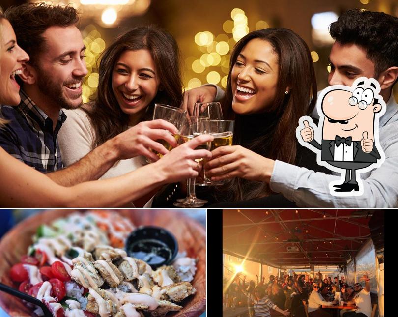 Duck Dive Bar and Grill in North Myrtle Beach - Restaurant menu and reviews