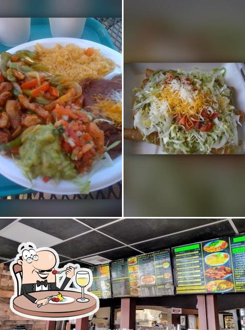 Food at Los Reyes Mexican Restaurant & Cantina