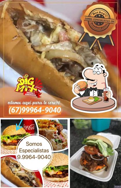 Hambúrguer em BigMix Lanches