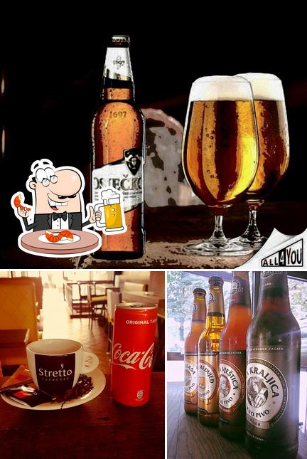 Puoi goderti un rinfrescante bicchiere di birra chiara o scura