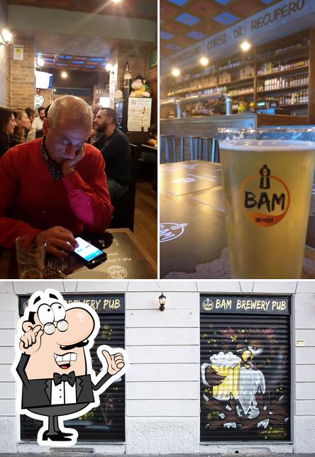 Gli interni di BAM Brewery Brew Risto Pub