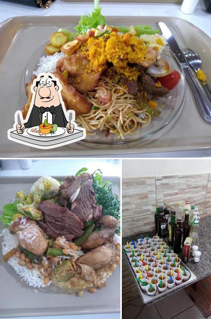 A comida e cerveja do restaurante