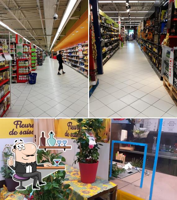 L'intérieur de Carrefour Sainte Geneviève Des Bois