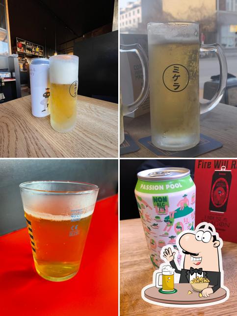 Ramen to Bíiru Valby offers a selection of beers