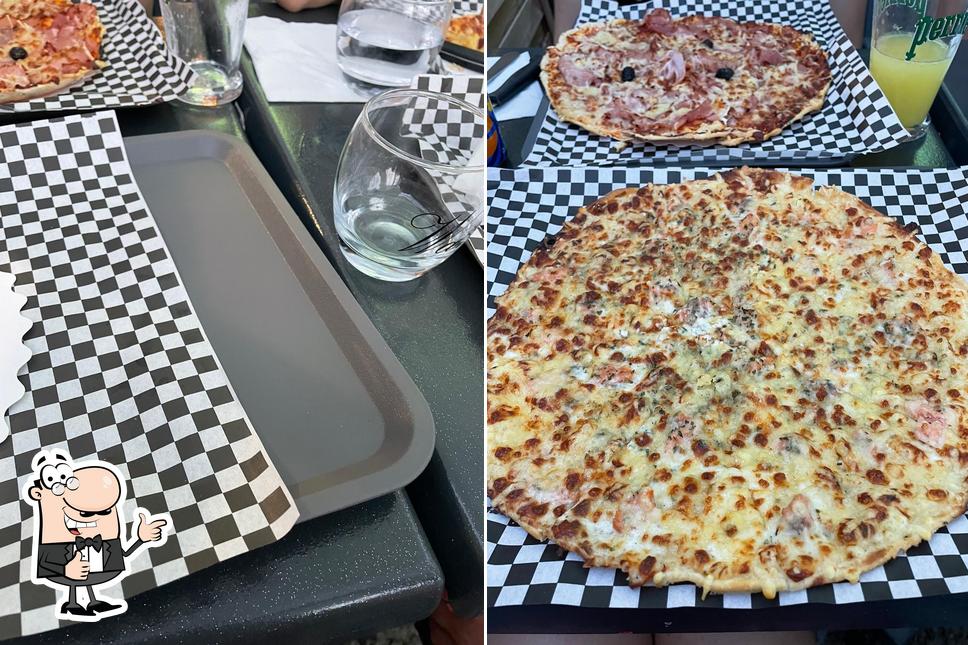 Voir cette photo de Casa Pizza