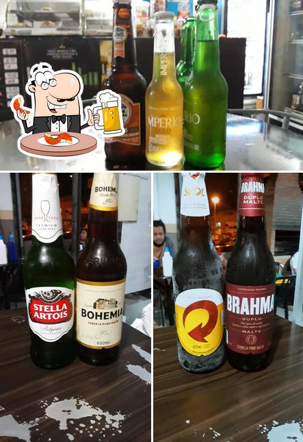 Você pode tomar uma tulipa de cerveja leve ou escura