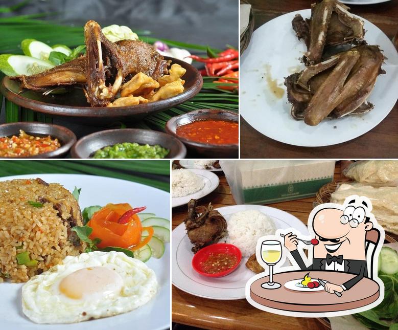 Bebek Goreng H.Slamet Restaurant, Bandung, Jl. Supratman No.45 ...