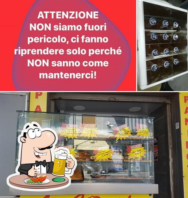 Puoi goderti un rinfrescante bicchiere di birra chiara o scura