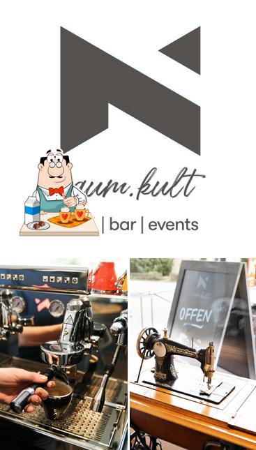 Goditi qualcosa da bere a raum.kult cafe I bar I events