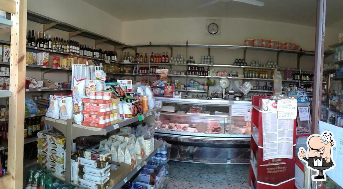 Guarda la immagine di Bar Alimentari Moriconi Di Massei Snc