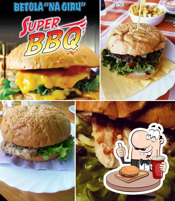 Gli hamburger di Betola "Na Giru" potranno soddisfare molti gusti diversi