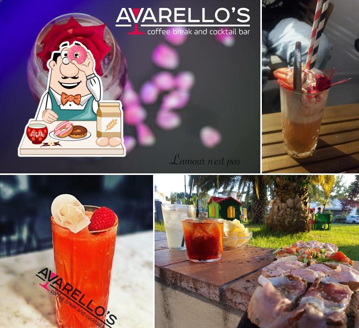 Avarello's Coffee Break & Cocktail Bar serve un'ampia varietà di dolci