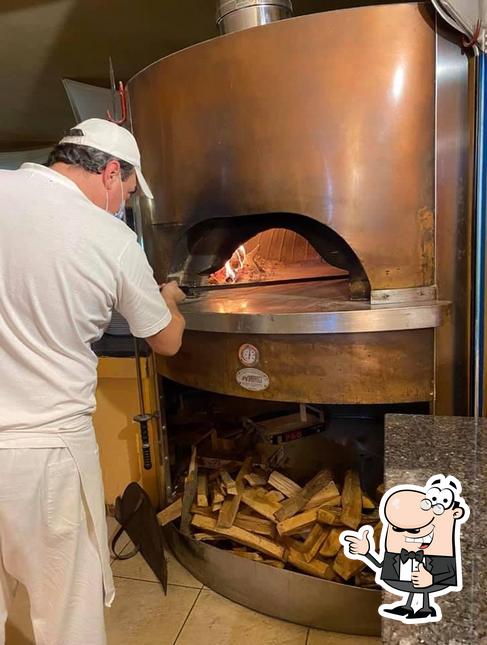 Guarda questa foto di Pizzeria ristorante "In Gavi"