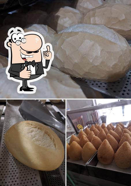 Here's a photo of Recanto do pão