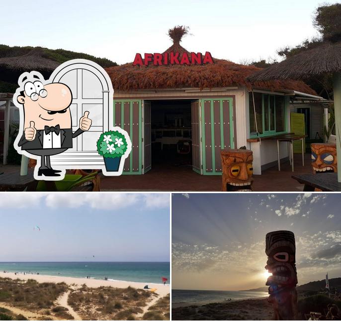 The exterior is an important feature of Afrikana Beach Bar