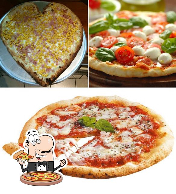 Scegli una pizza a Pizzetteria e paninoteca "Lo Spicchio"